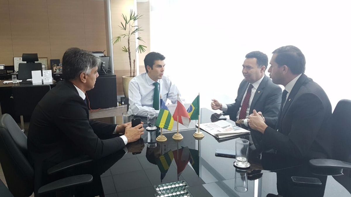 Seca no sert�o: Jony Marcos e Heleno Silva se re�nem com Michel Temer e cobram provid�ncias (Imagem: Assessoria Jony Marcos)
